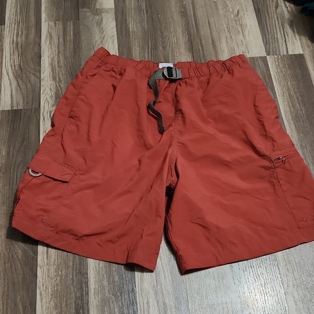 Under Armour Short Sleeve Red & Black Logo Shirt Size Youth Medium